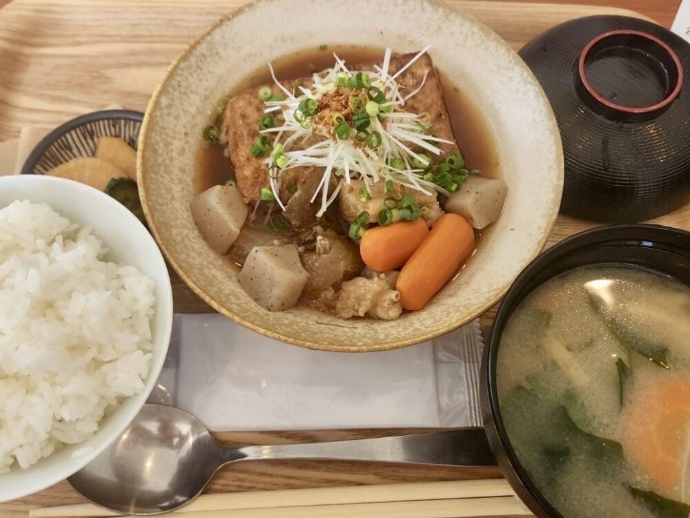 （有）グロウプラス施工例 　食堂アポロ　伊勢原